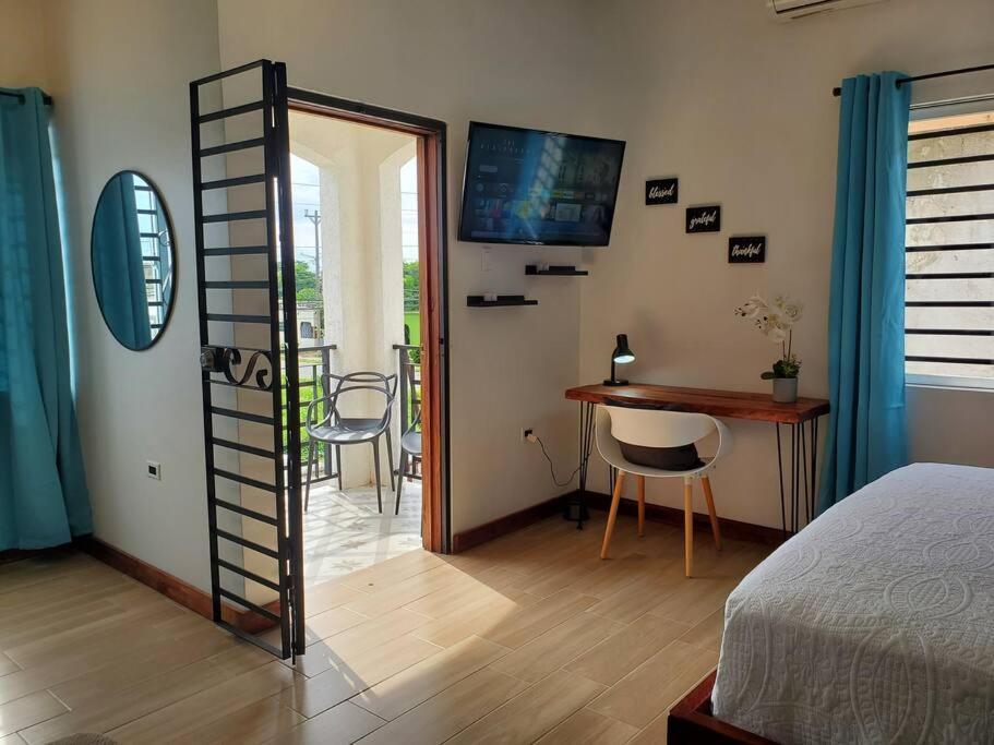 'The Solace' New Luxury Modern 1Bed 1Bath Apt. Portmore Eksteriør bilde